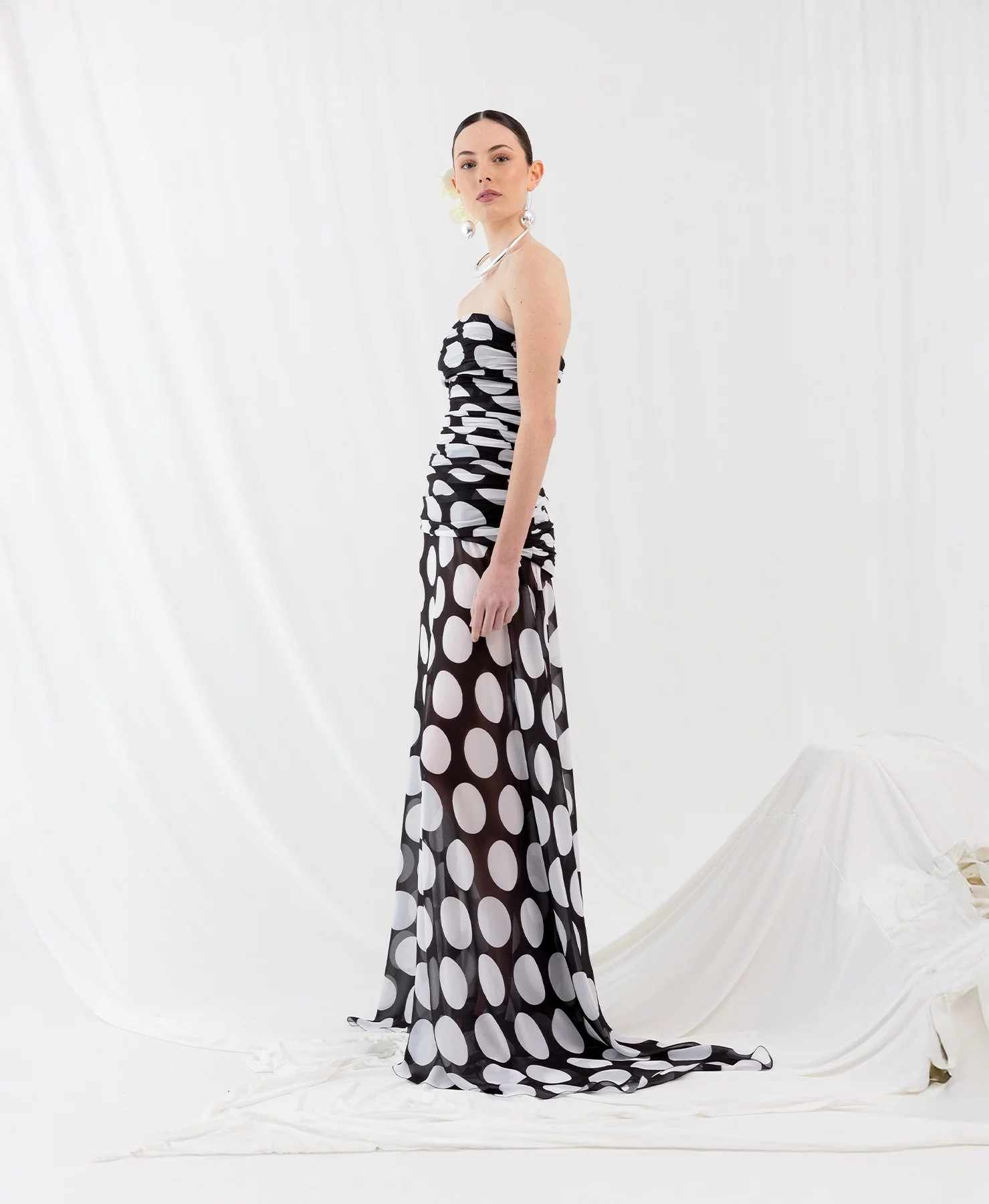vestido lunares del futuro